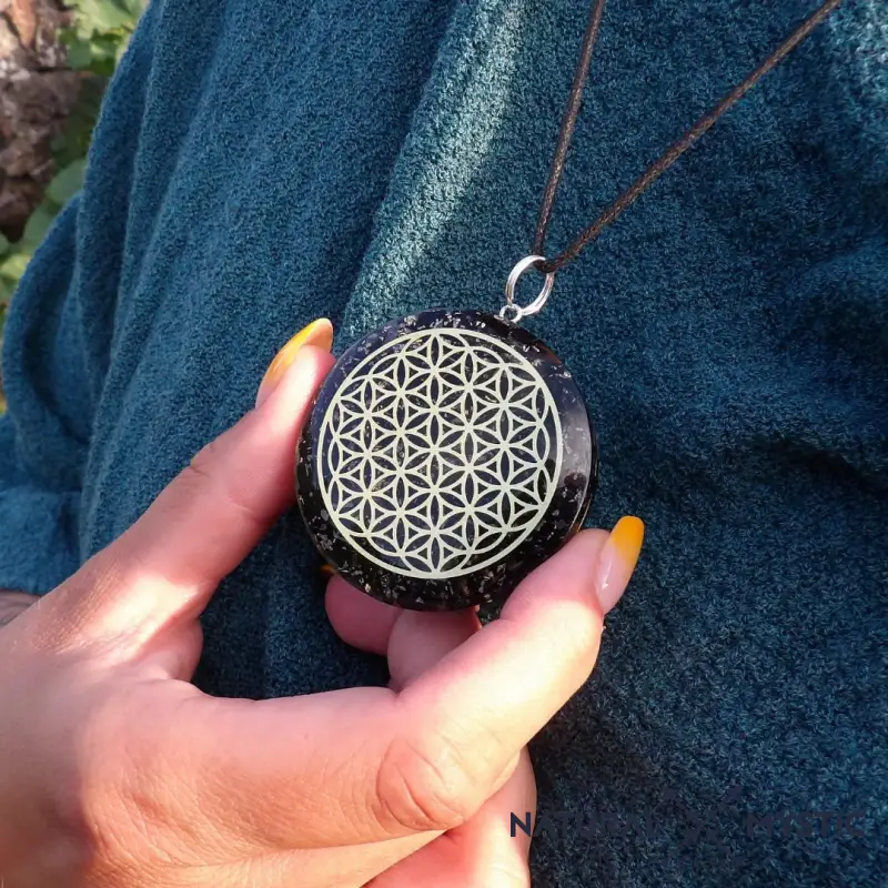 Collier Pendentif Fleur de Vie Orgone | Scalaire Tourmaline Noire - Image 3